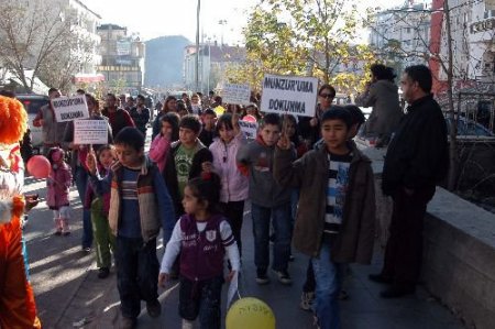 Tunceli'de Bu Sefer Minikler Barajlara Hayır Dedi
