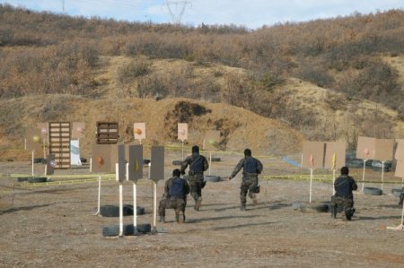 Tunceli'de Özel Harekat Tatbikatı