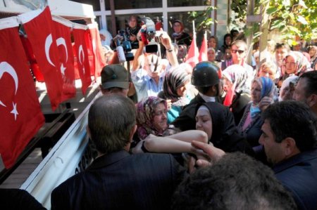 Tunceli'de şehit olan komanda er Mustafa Akar, Samsun'da toprağa verildi