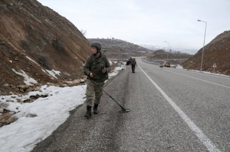 Tunceli'de şüpheli paketten mermi çıktı