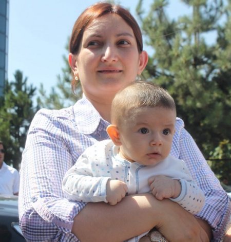 Tunceli'ye Veda Eden Vali Taşkesen, Göz Yaşlarına Hakim Olamadı