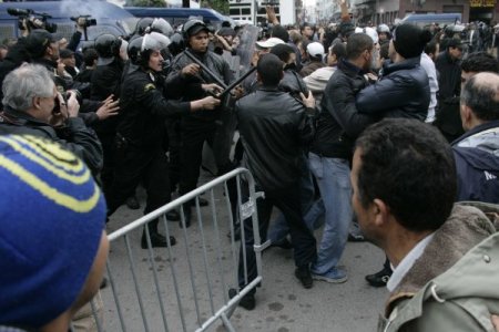 Tunus’ta Gösteriler Durmak Bilmiyor, Yeni Hükümet De Tutunamadı