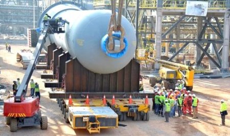 Tüpraş, fuel oil dönüşüm projesinde en ağır ekipmanı yerleştirdi