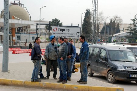 TÜPRAŞ'ın İzmit Rafinerisi'nde elektrik kesintisi panik oluşturdu