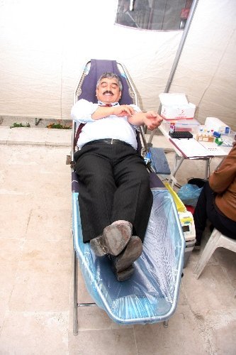 TUREM kan bağışında bulundu