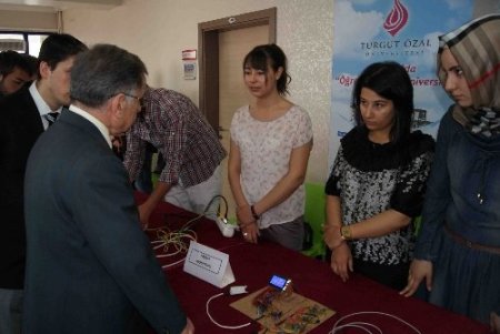 Turgut Özal Üniversitesi öğrencileri icatlarını sergiledi