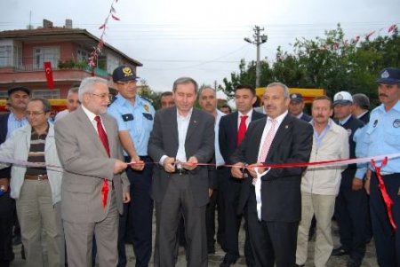 Turhal Belediyesi 4 Parkı Birden Açtı