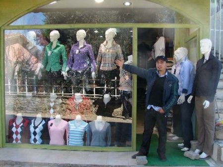 Turistleri Rahatsız Eden Çığırtkanlığın Önüne Vitrin Sistemiyle Geçilecek