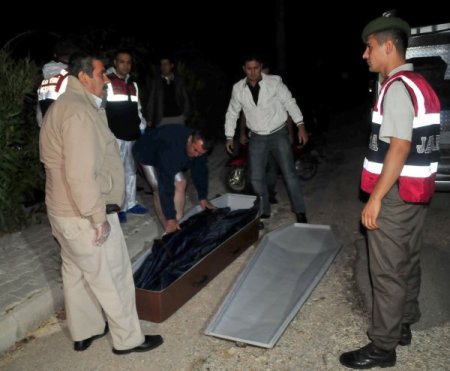 Turizmci, eski eşini 35 bıçak darbesiyle öldürdü