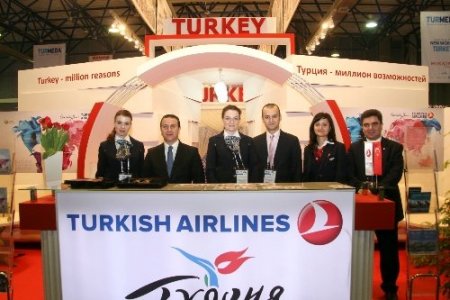 Turizmciler, Almatı'ya akın etti