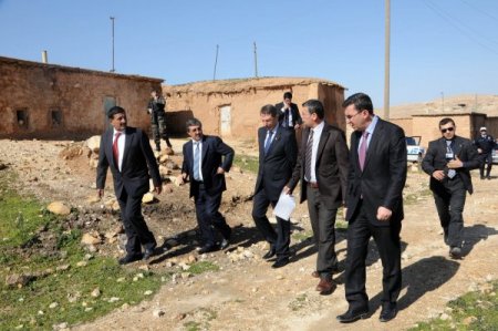 Turizmin Hareketli Olduğu Bölgelerdeki Yollar Karayolları Ağına Alınıyor