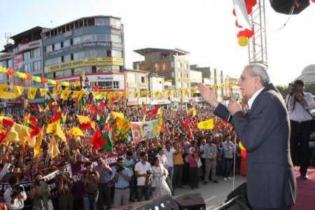 Türk: Bunun Sonu Felaket Olur