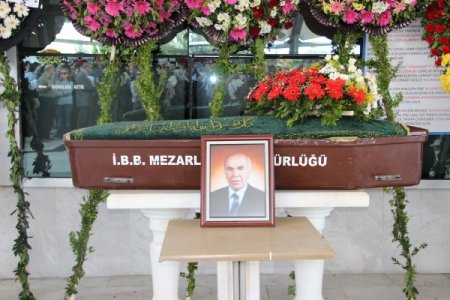 Türk doğaltaş sektörü duayenlerinden Ragıp Güngören, son yolculuğuna uğurlandı