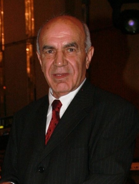 Türk doğaltaş sektörü duayenlerinden Ragıp Güngören, son yolculuğuna uğurlandı