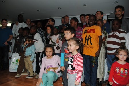 Türk doktorlar, Nijer'in güllerini bağrına bastı