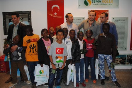 Türk doktorlar, Nijer'in güllerini bağrına bastı