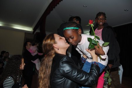 Türk doktorlar, Nijer'in güllerini bağrına bastı