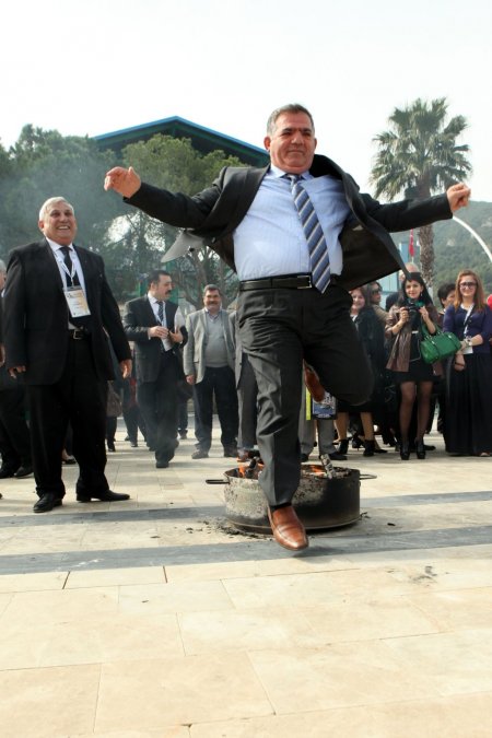 Türk dünyasının temsilcileri Nevruz'u Fethiye'de kutladı
