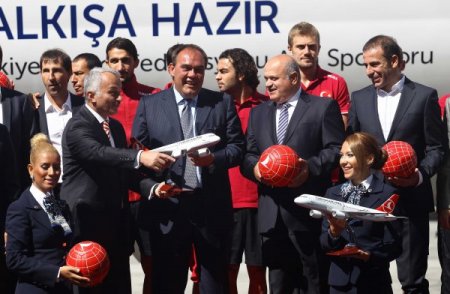 'Türk futbolu yeni zaferler için kalkışa hazır '