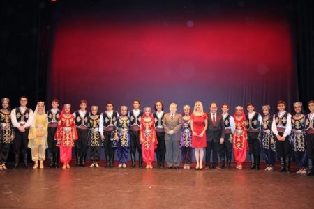 Türk halk dansları Helsinki’yi ısıttı