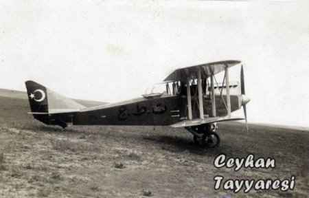 'Türk halkı, Cumhuriyet'in ilk yıllarında orduya 300 uçak bağışladı'