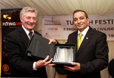 Türk Hava Yolları, Manchester'da yüksekten uçuyor