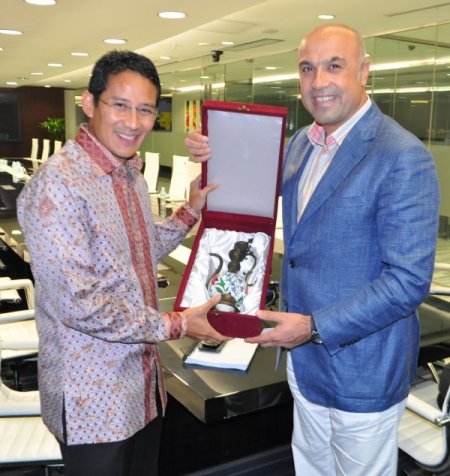 Türk İşadamı Fettah Tamince, Endonezya'da Yatırım İmkanlarını Araştırdı