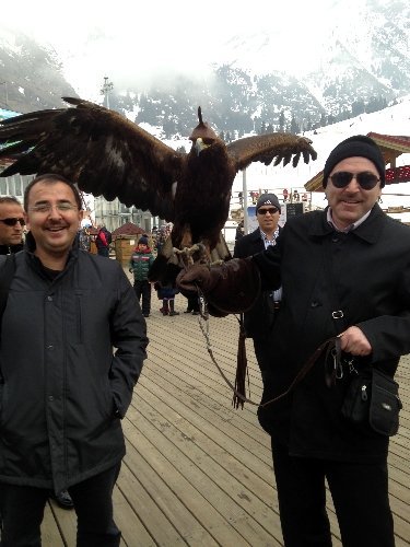 Türk-Kazak dostluğu karşılıklı ziyaretlerle pekişiyor