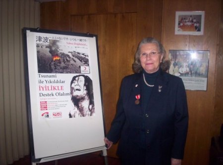 Türk Kızılayı'ndan 'Şevkat Elinizi Izdırap Çekenler Uzatın' Kampanyası