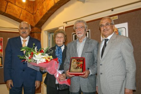 'Türk Kurtuluş Savaşı ve Devrimler' sergisi Tarsus'ta açıldı