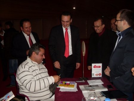 Türk mobilyacılar Cezayir'e çıkarma yaptı