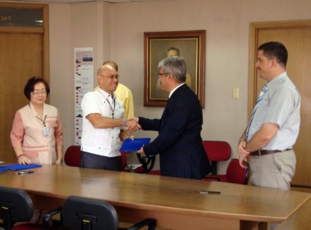 Türk öğrencilere Filipinler’de hem İngilizce, hem de lisansüstü eğitim imkânı