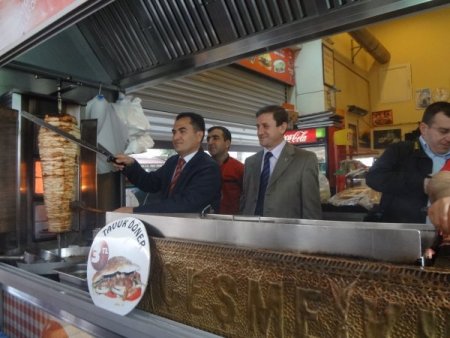 Türk Sağlık Sen: Yeni Ek Ödeme Yönetmeliği 5 aydır yayınlanmıyor