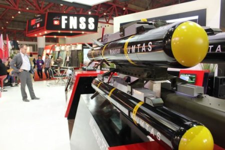 Türk savunma sanayi ürünleri Endonezya'da büyük ilgi gördü