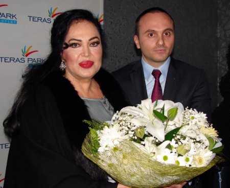 Türk sinemasının 'Sultanı'ndan barış sürecine destek