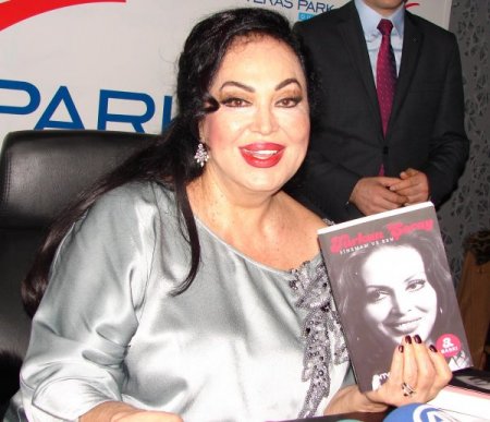 Türk sinemasının 'Sultanı'ndan barış sürecine destek