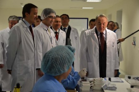 Türk Şirketini Ziyaret Eden Nazarbayev, Daha Fazla Yatırım İstedi
