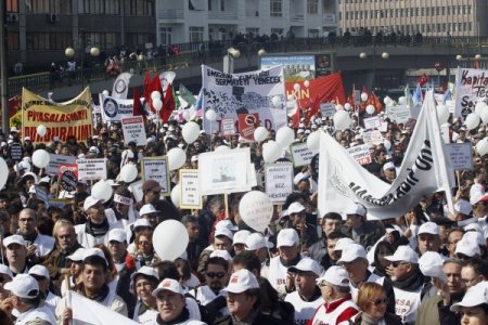 Türk Tabipleri Birliği, Grev Tehdidinde Bulundu