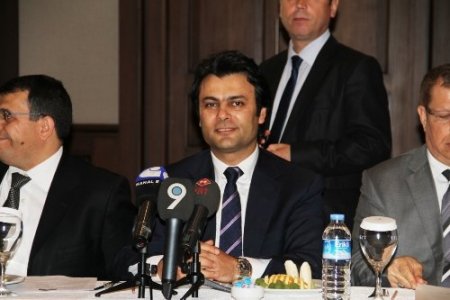 Türk Telekom doğudaki 7 ilde 12 bin kilometre fiber kablo döşedi