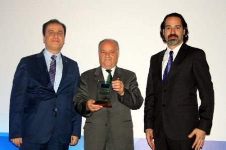 Türk Telekom’dan 5 bin esnafa fiber optik altyapı desteği