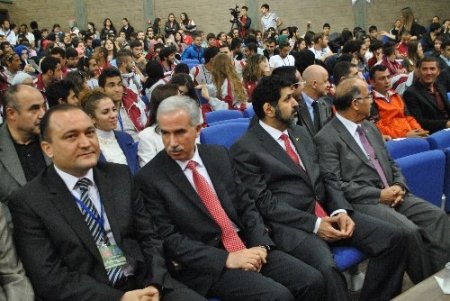 Türk ve Arap üniversiteli öğrenciler dostluk ve kardeşlik oyunları başlattı