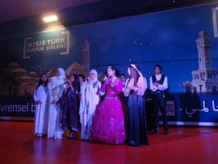 Türk ve Mısırlılar, Türkçe olimpiyatları kültür şöleninde kenetlendi