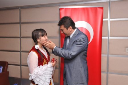 Türkçe Çocuklarından Bir Ziyaret De İto’ya