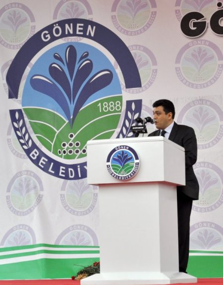 Türkçe işyeri ismi kullanan esnafa vergi indirimi yapılacak