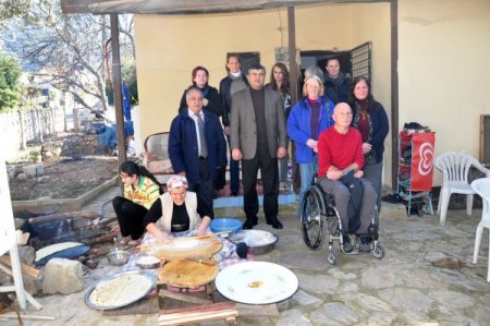 Türkçe Öğrenen Yabancılar, Gözleme Yaparak Pratiğe Döküyor