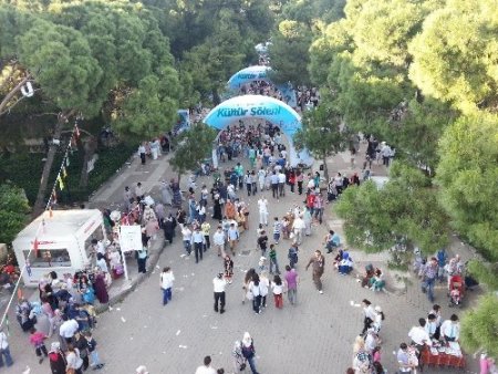 Türkçe Olimpiyatları’na ikinci gününde de yoğun ilgi