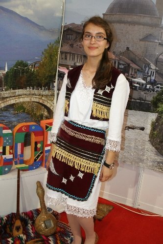 Türkçe Olimpiyatları'na katılan öğrencilere 'star' ilgisi