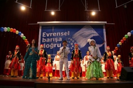 Türkçe olimpiyatlarında sahne Kazakistan’ın