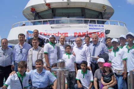 Türkçe Sevdalıları Boğazı Şenlendirdi