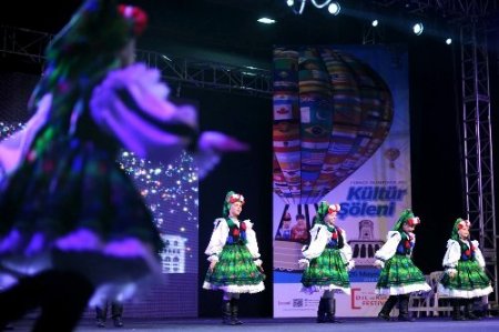 Türkçe Şöleni’nde konser alanları boş kalmadı